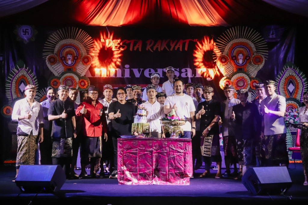 Bupati Giri Prasta Hadiri HUT ke-37 ST Tri Eka Laksana Desa Sangeh